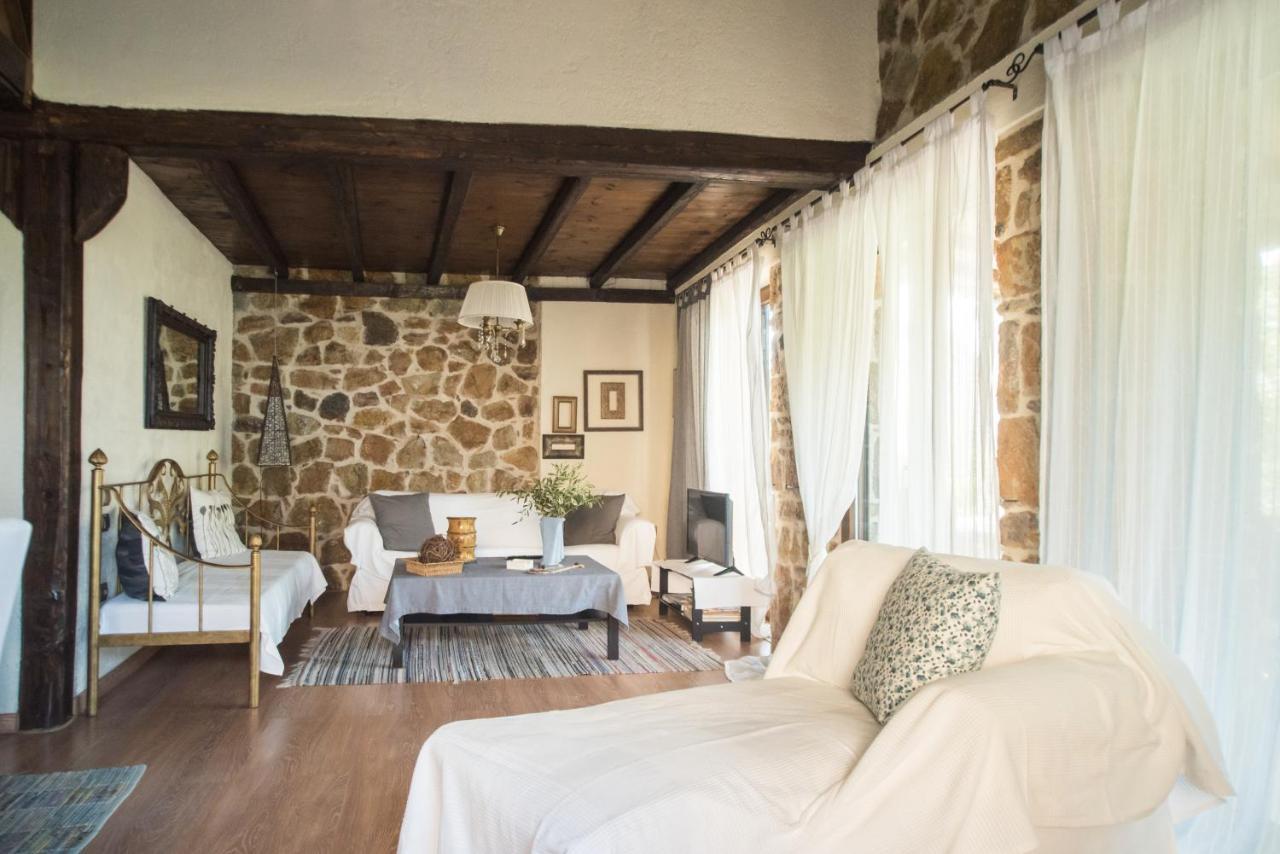 Stone Villas Nea Roda Esterno foto